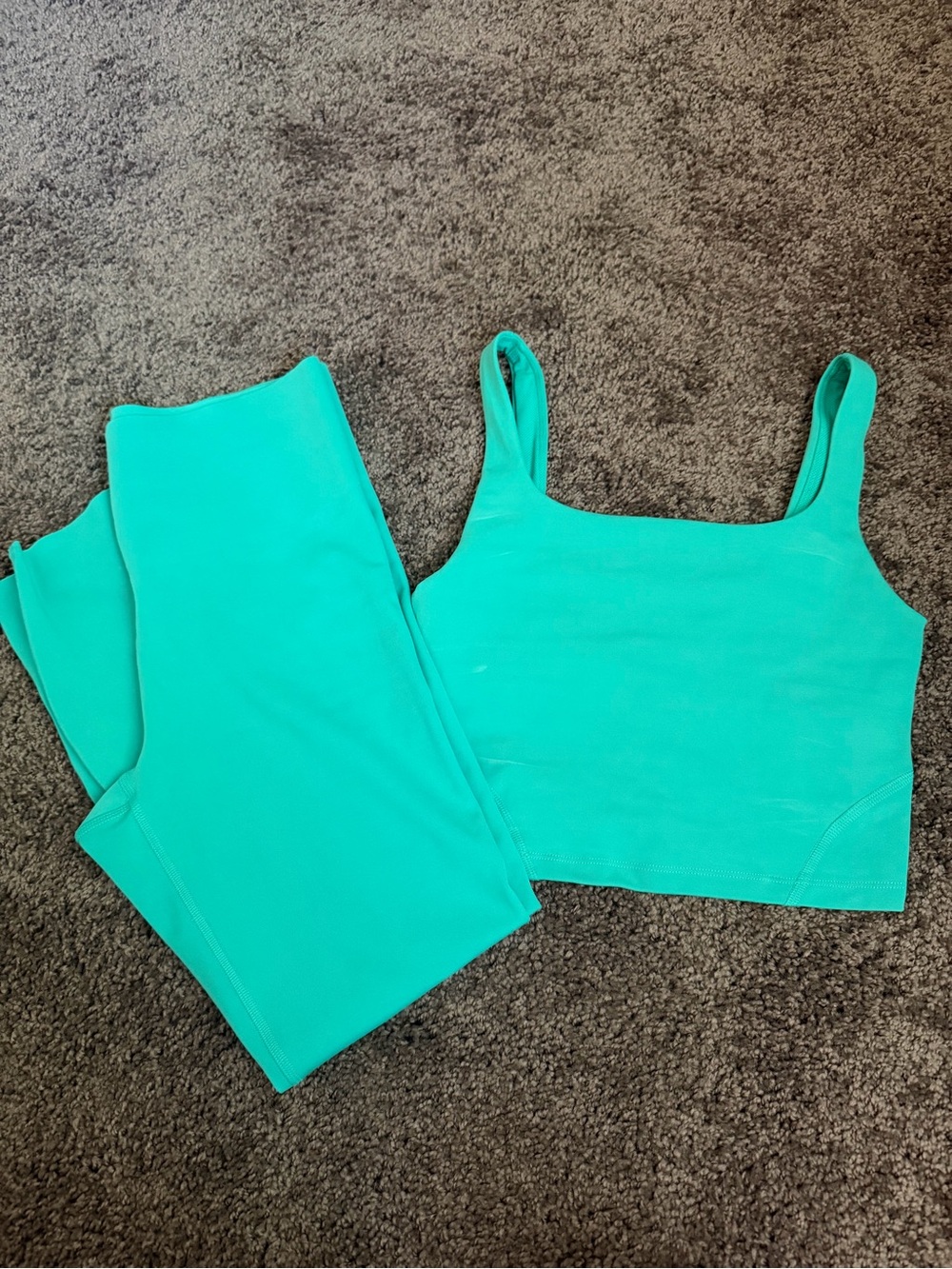 all in motion Green Crop Tank and High-Waist Leggings Set